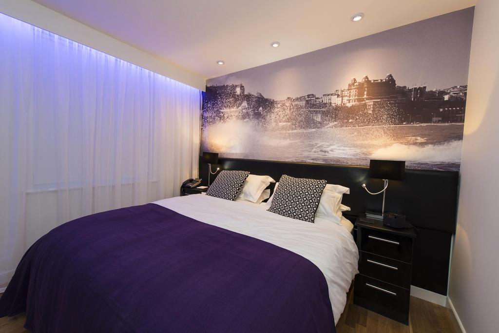 The Mayfield Seamer Scarborough Quarto foto
